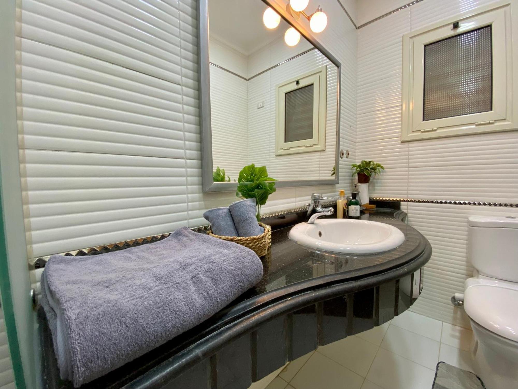 New 3br Garden & Prime Location By Of Bedz Villa Le Caire